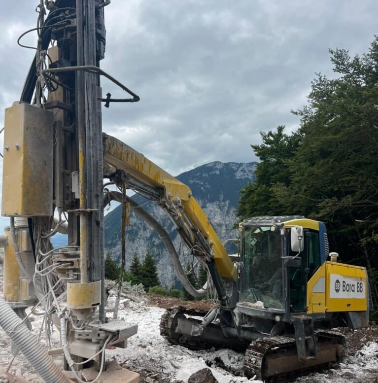 517124568_703242489365741_512853481274535235_n